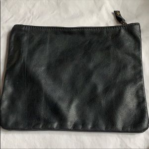Ceri Hoover Black Leather Pouch